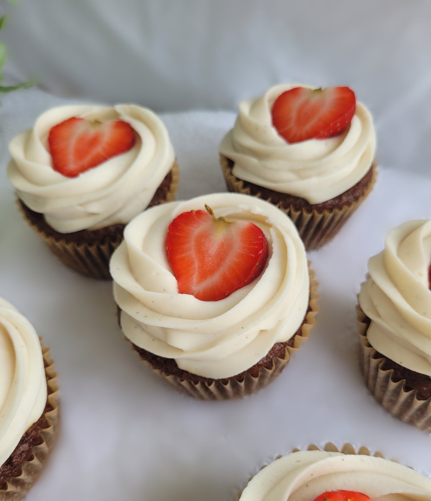 Strawberries and Cream Cupcakes